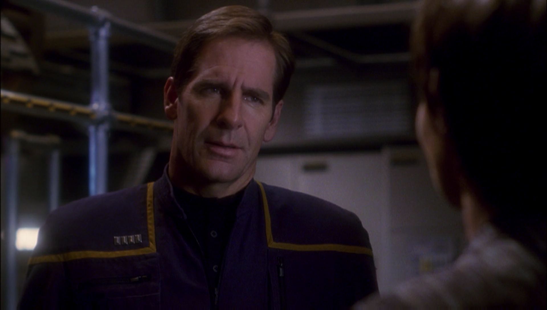 ariane179254_Enterprise_1x01-1x02_BrokenBow_2595.jpg