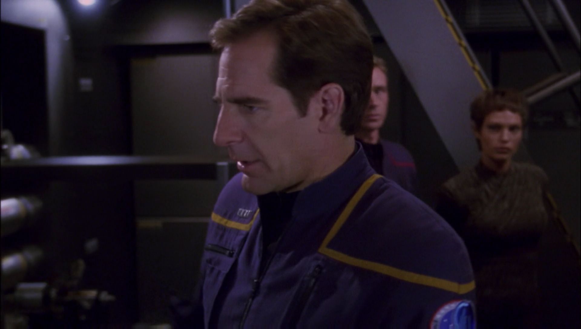 ariane179254_Enterprise_1x01-1x02_BrokenBow_2618.jpg