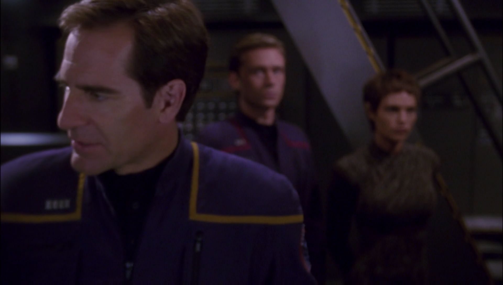 ariane179254_Enterprise_1x01-1x02_BrokenBow_2625.jpg