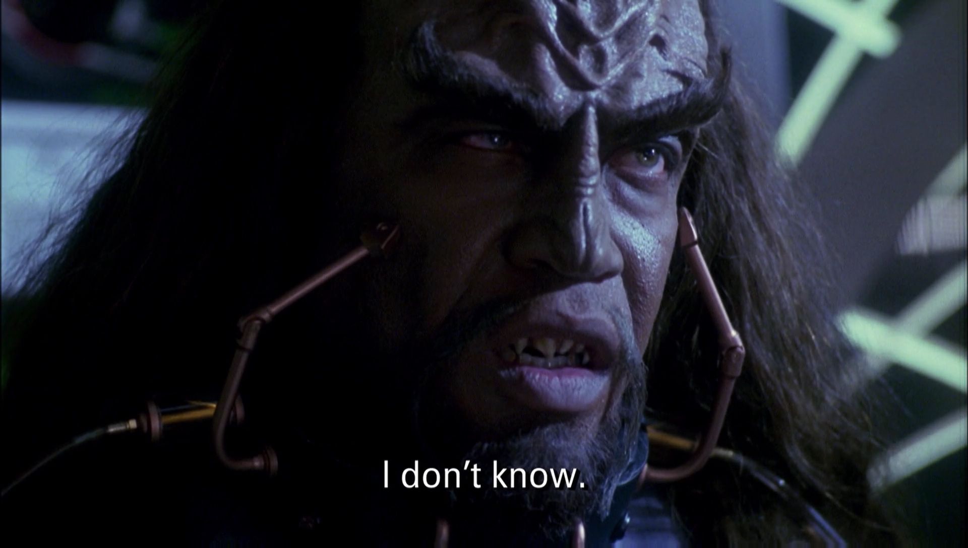 ariane179254_Enterprise_1x01-1x02_BrokenBow_2646.jpg