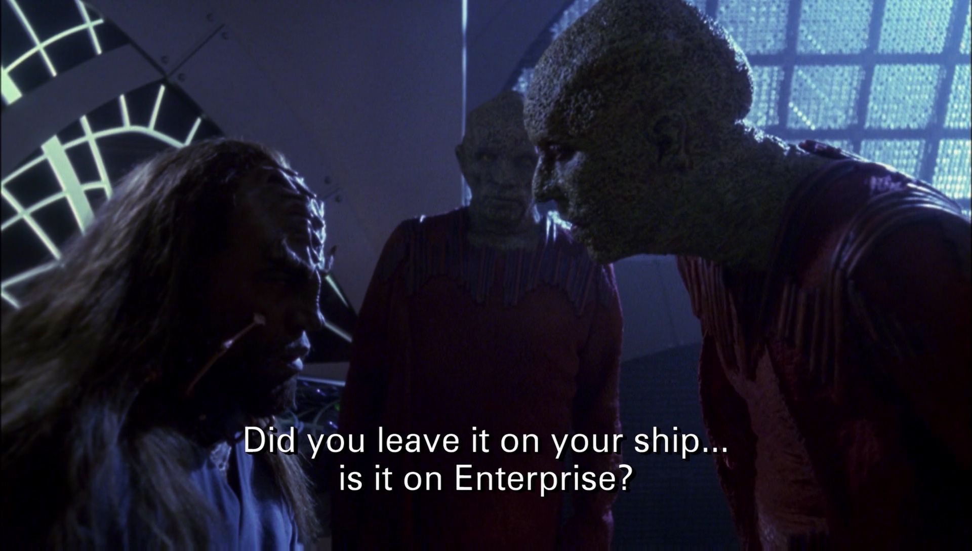 ariane179254_Enterprise_1x01-1x02_BrokenBow_2670.jpg