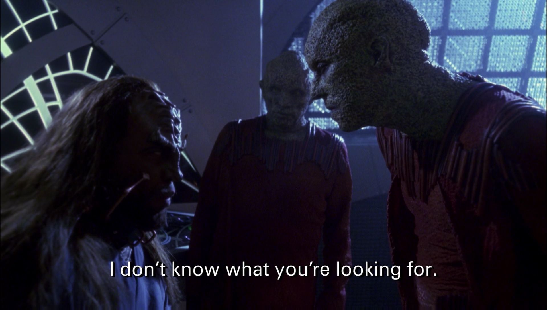 ariane179254_Enterprise_1x01-1x02_BrokenBow_2673.jpg