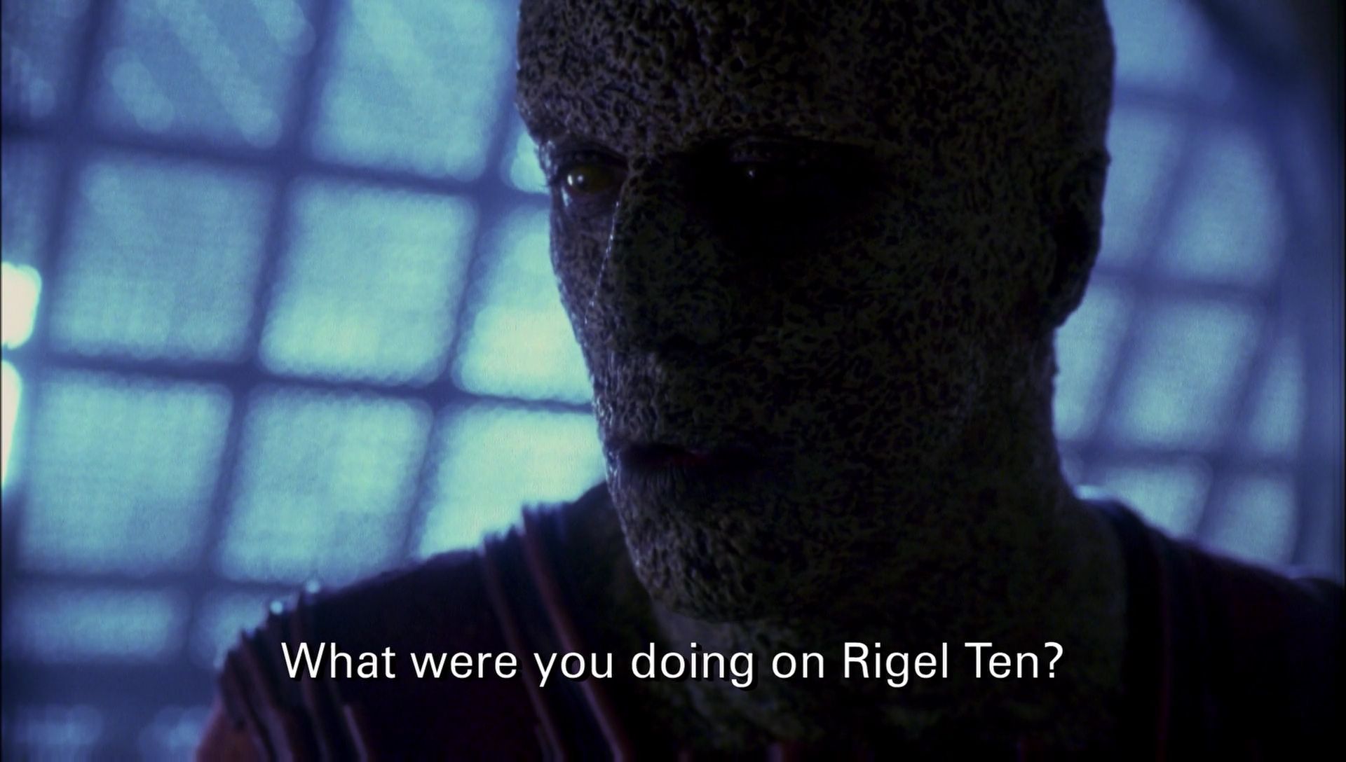 ariane179254_Enterprise_1x01-1x02_BrokenBow_2677.jpg