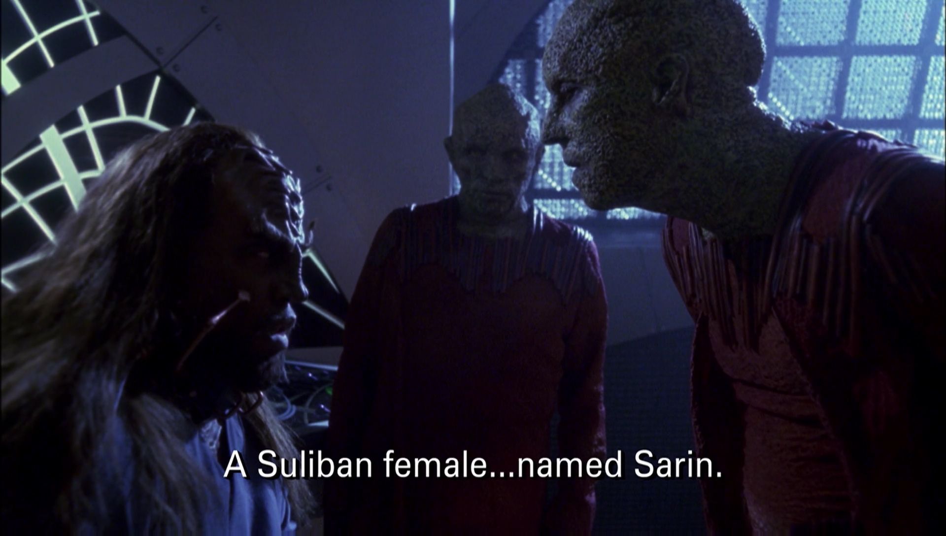 ariane179254_Enterprise_1x01-1x02_BrokenBow_2688.jpg
