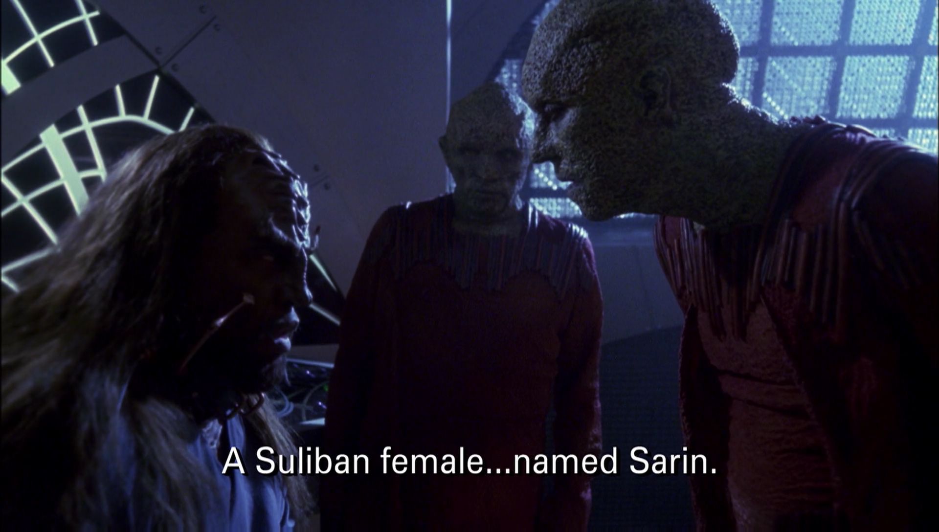 ariane179254_Enterprise_1x01-1x02_BrokenBow_2690.jpg