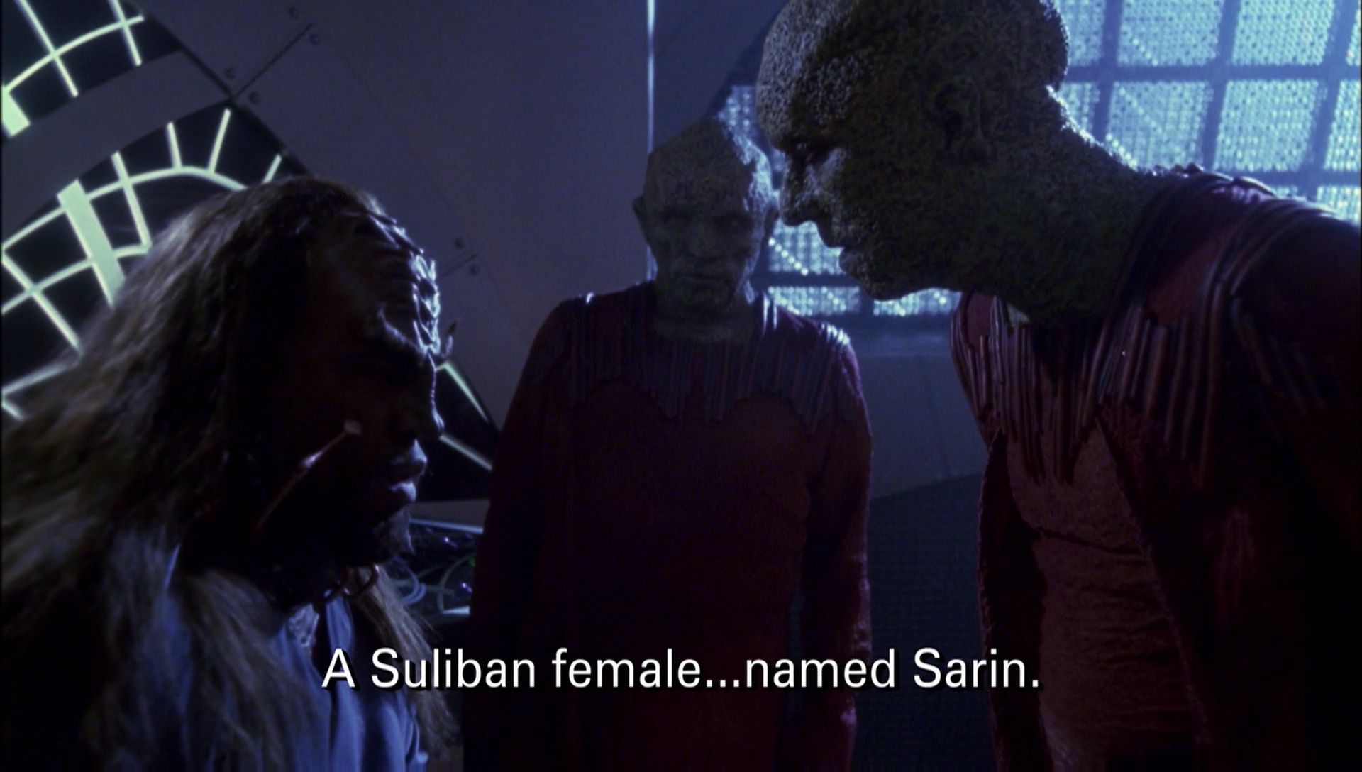 ariane179254_Enterprise_1x01-1x02_BrokenBow_2691.jpg