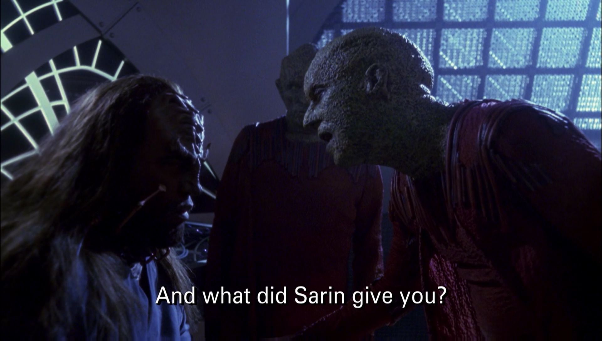 ariane179254_Enterprise_1x01-1x02_BrokenBow_2694.jpg