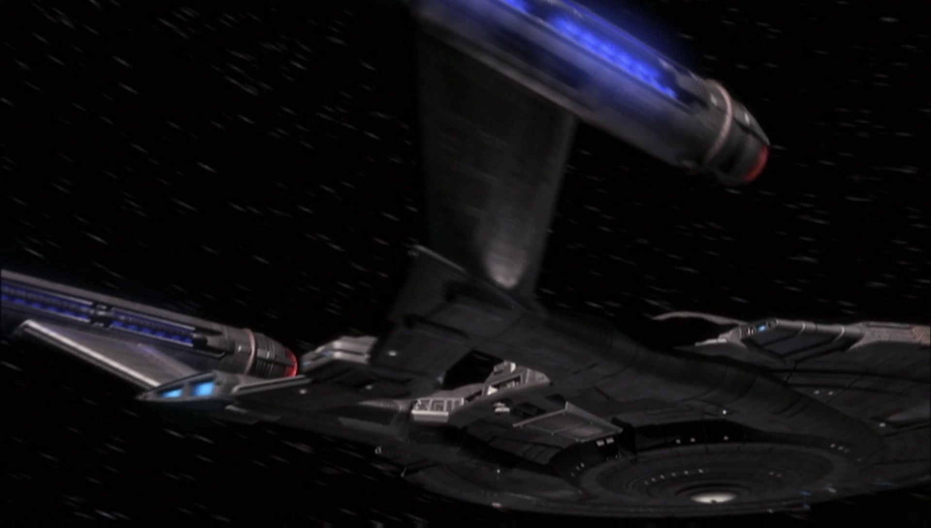 ariane179254_Enterprise_1x01-1x02_BrokenBow_2719.jpg