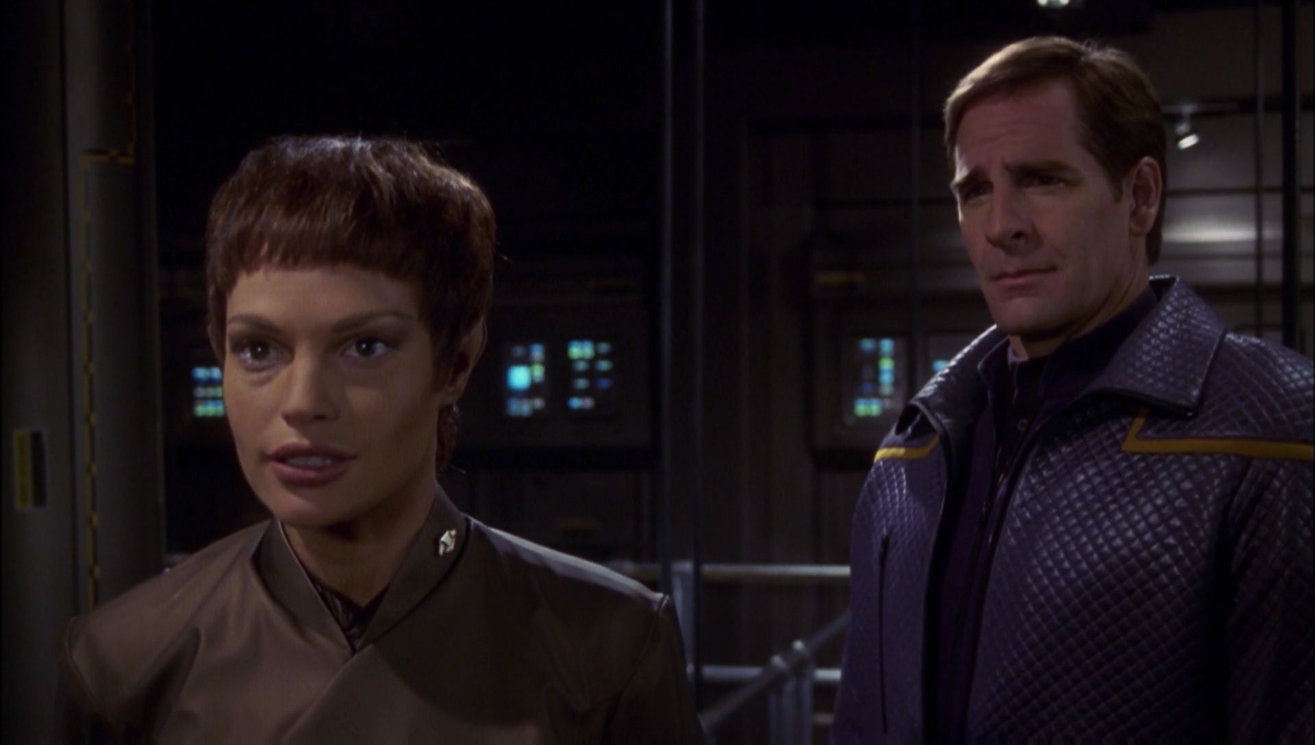 ariane179254_Enterprise_1x01-1x02_BrokenBow_2750.jpg