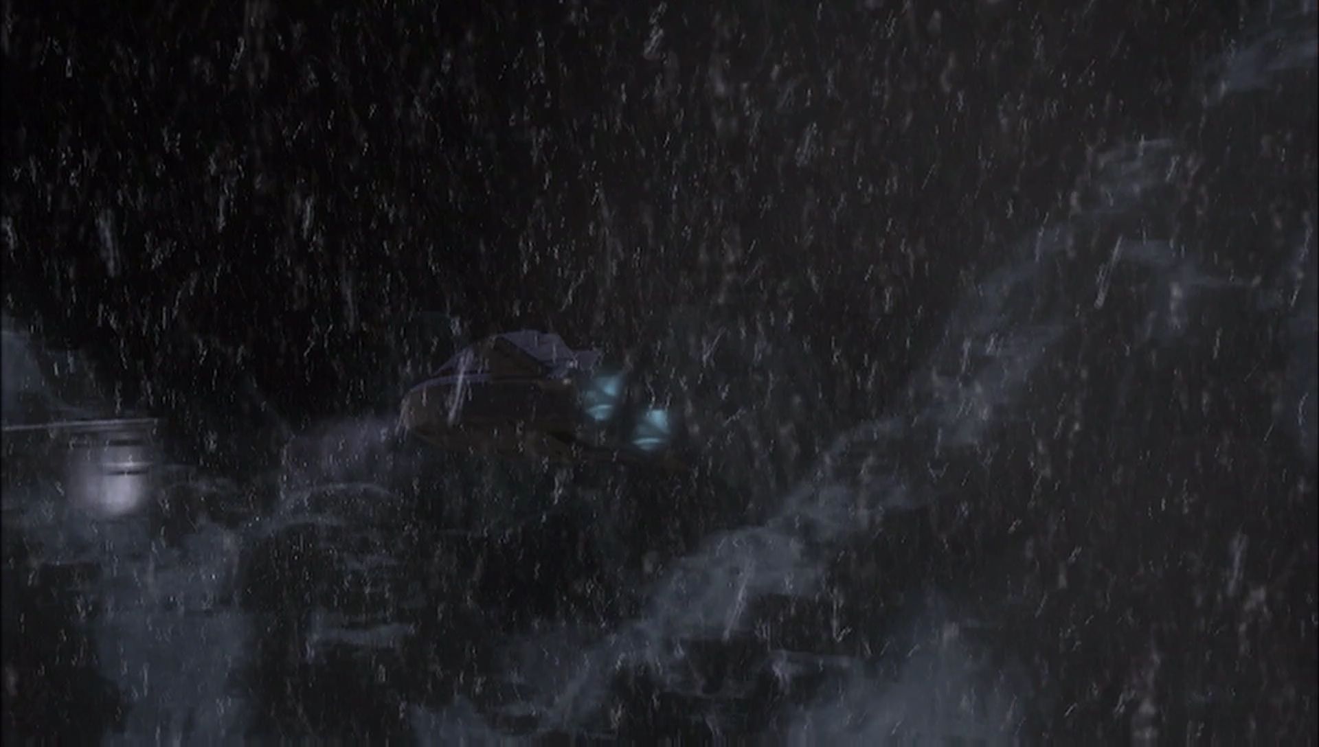 ariane179254_Enterprise_1x01-1x02_BrokenBow_2795.jpg