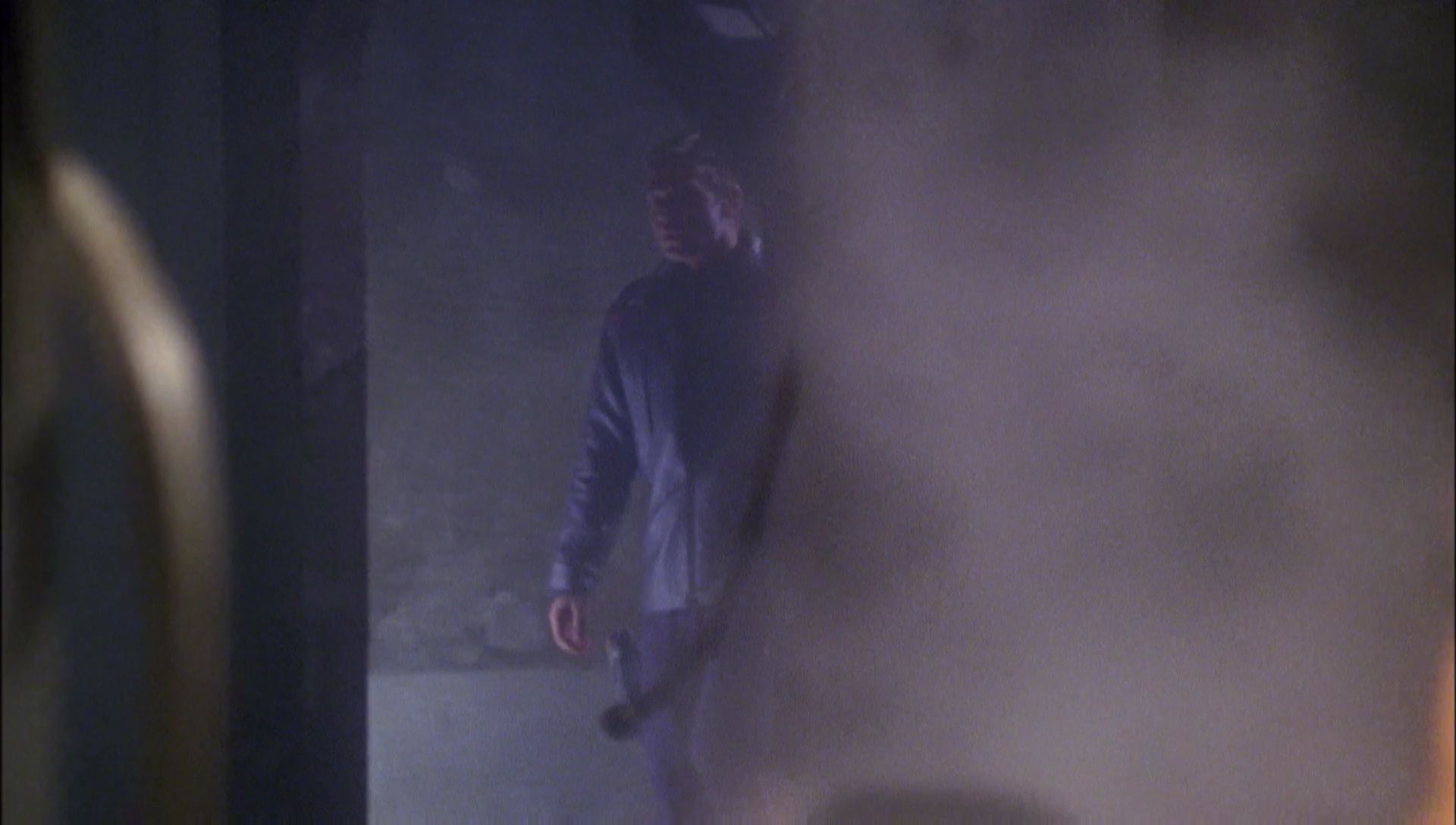 ariane179254_Enterprise_1x01-1x02_BrokenBow_2813.jpg