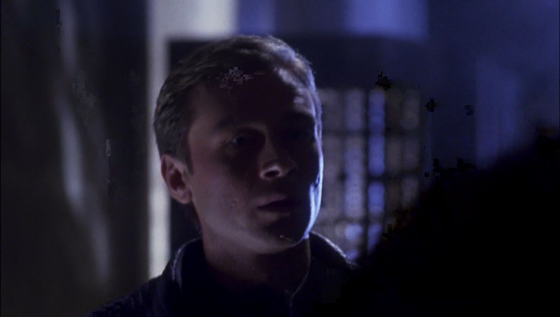 ariane179254_Enterprise_1x01-1x02_BrokenBow_2817.jpg