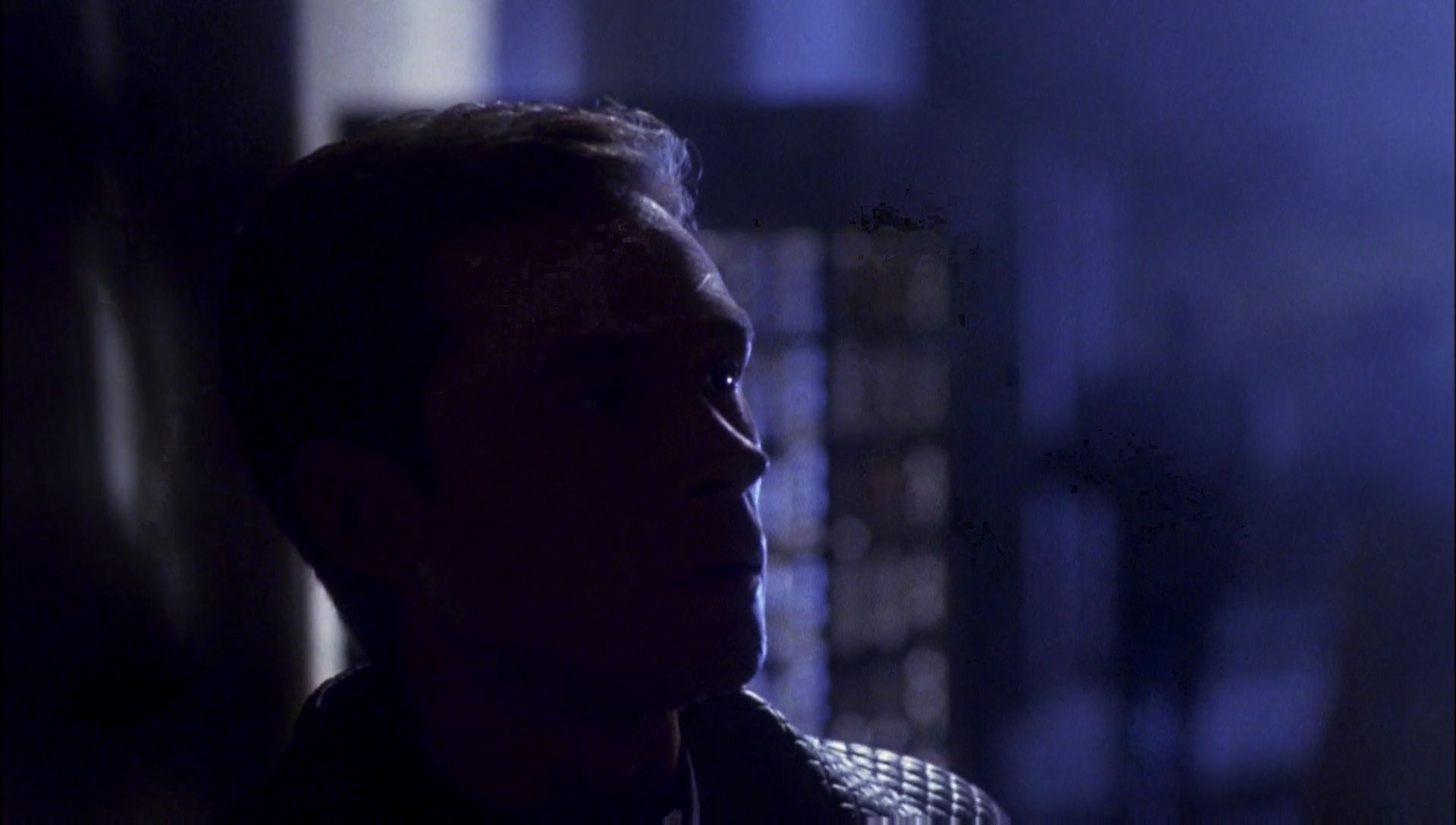 ariane179254_Enterprise_1x01-1x02_BrokenBow_2818.jpg