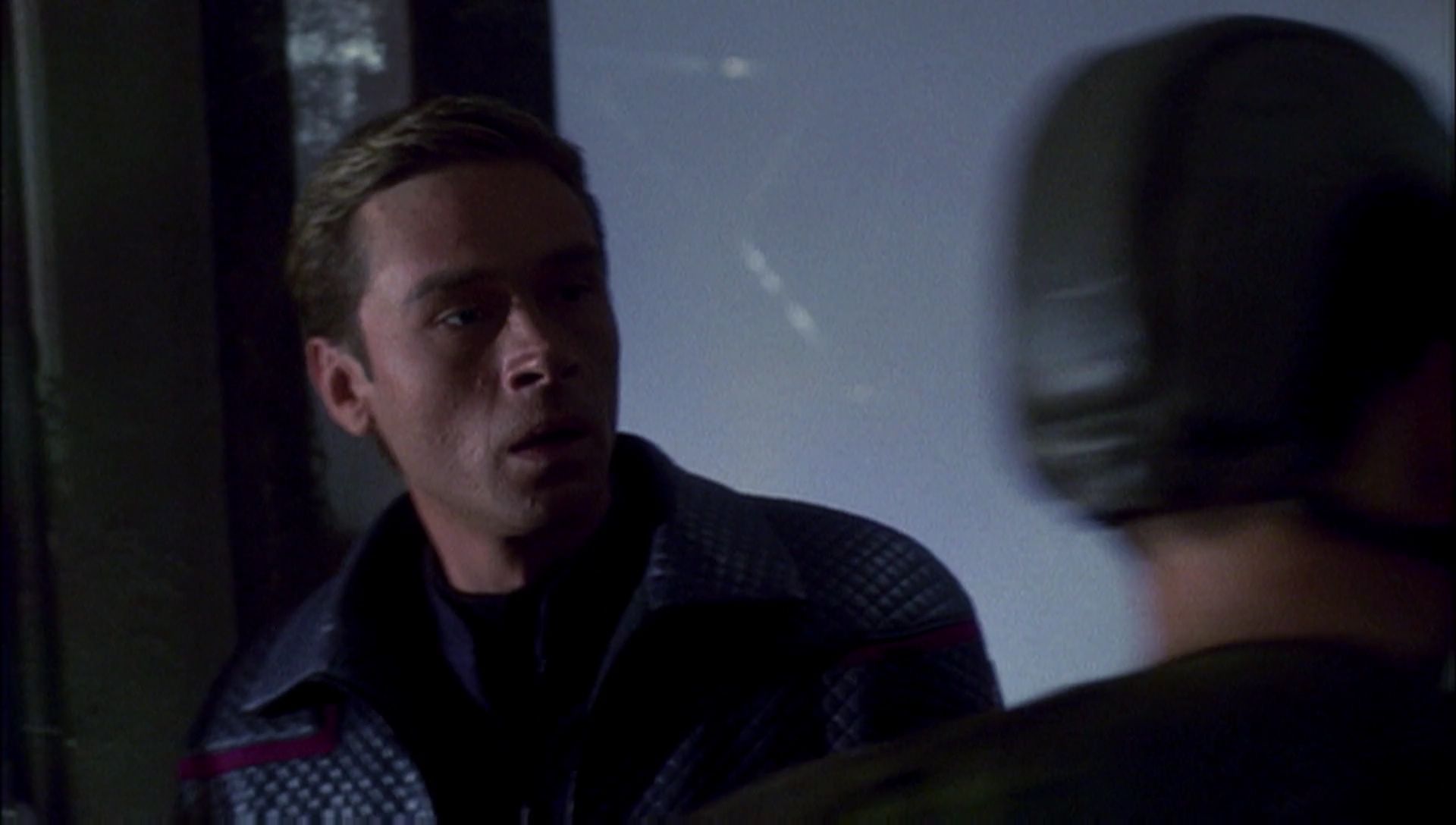 ariane179254_Enterprise_1x01-1x02_BrokenBow_2825.jpg