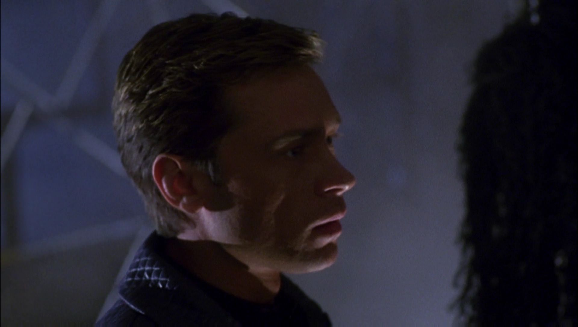 ariane179254_Enterprise_1x01-1x02_BrokenBow_2834.jpg