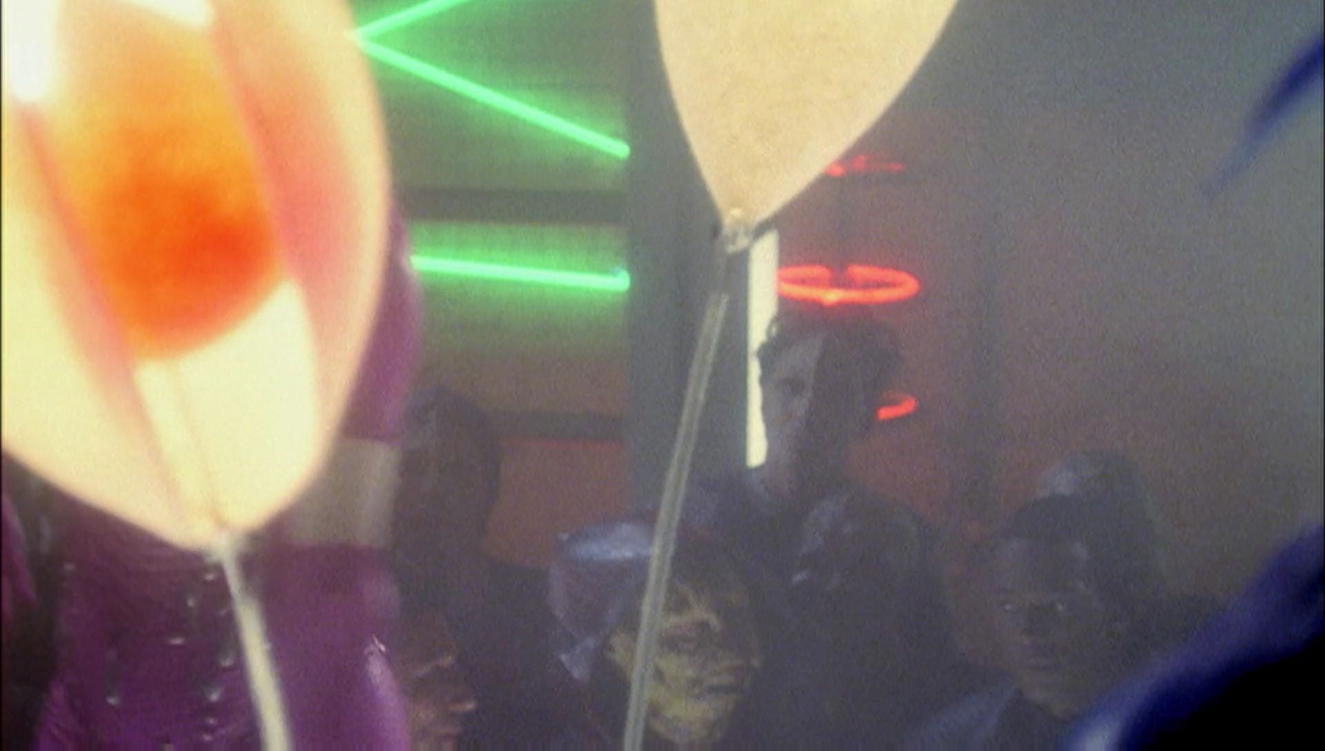 ariane179254_Enterprise_1x01-1x02_BrokenBow_2876.jpg