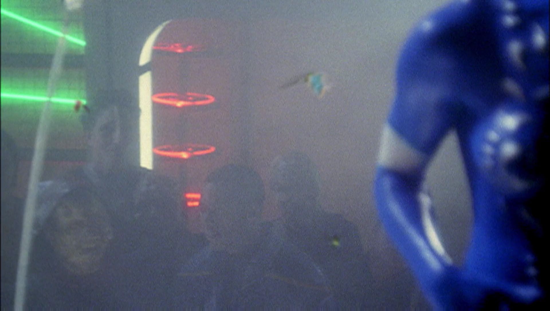 ariane179254_Enterprise_1x01-1x02_BrokenBow_2878.jpg