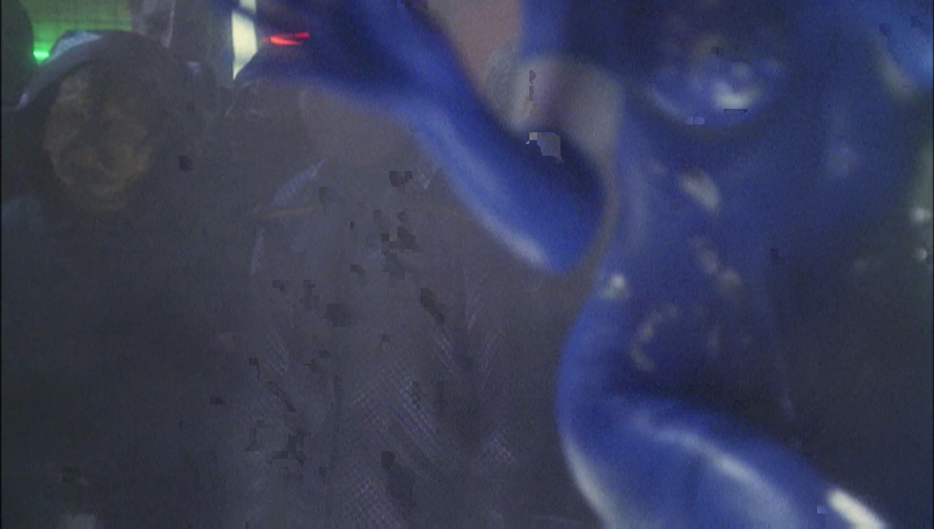 ariane179254_Enterprise_1x01-1x02_BrokenBow_2882.jpg