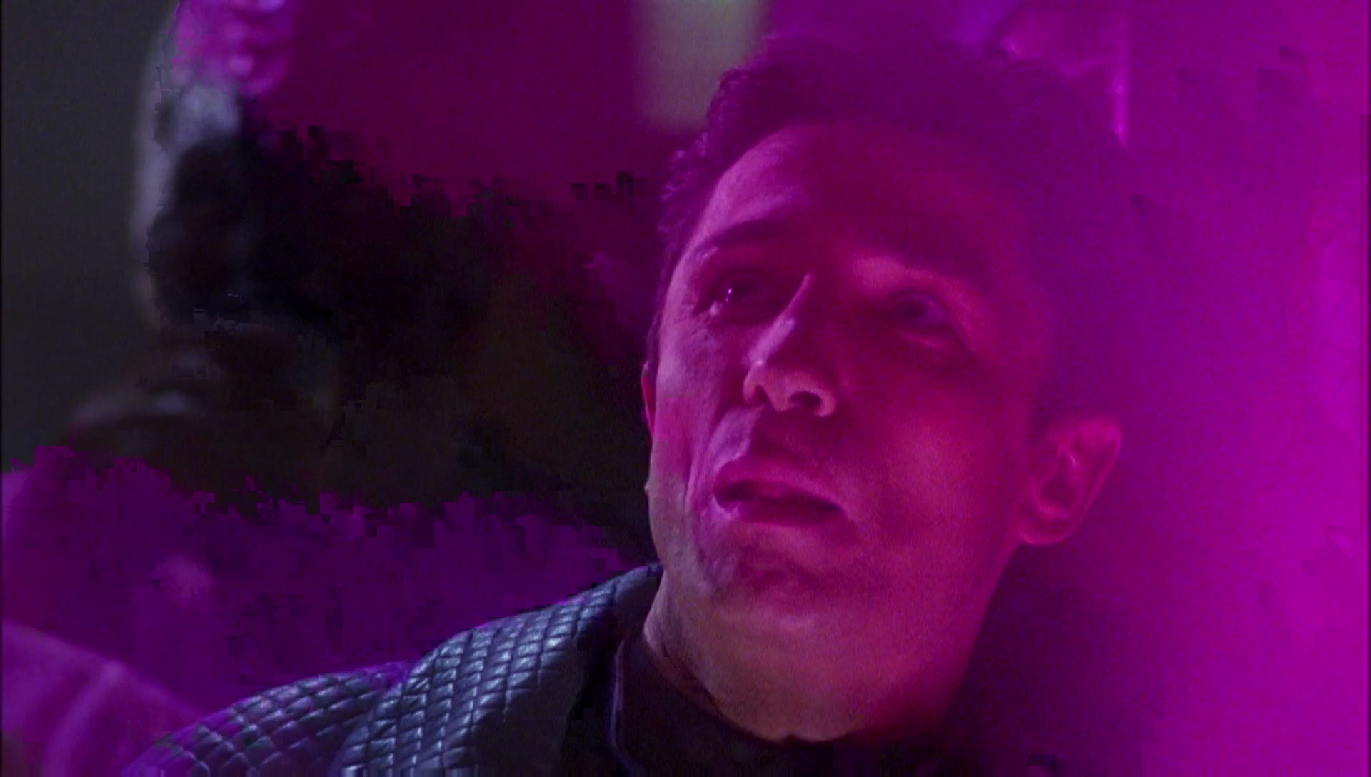 ariane179254_Enterprise_1x01-1x02_BrokenBow_2890.jpg