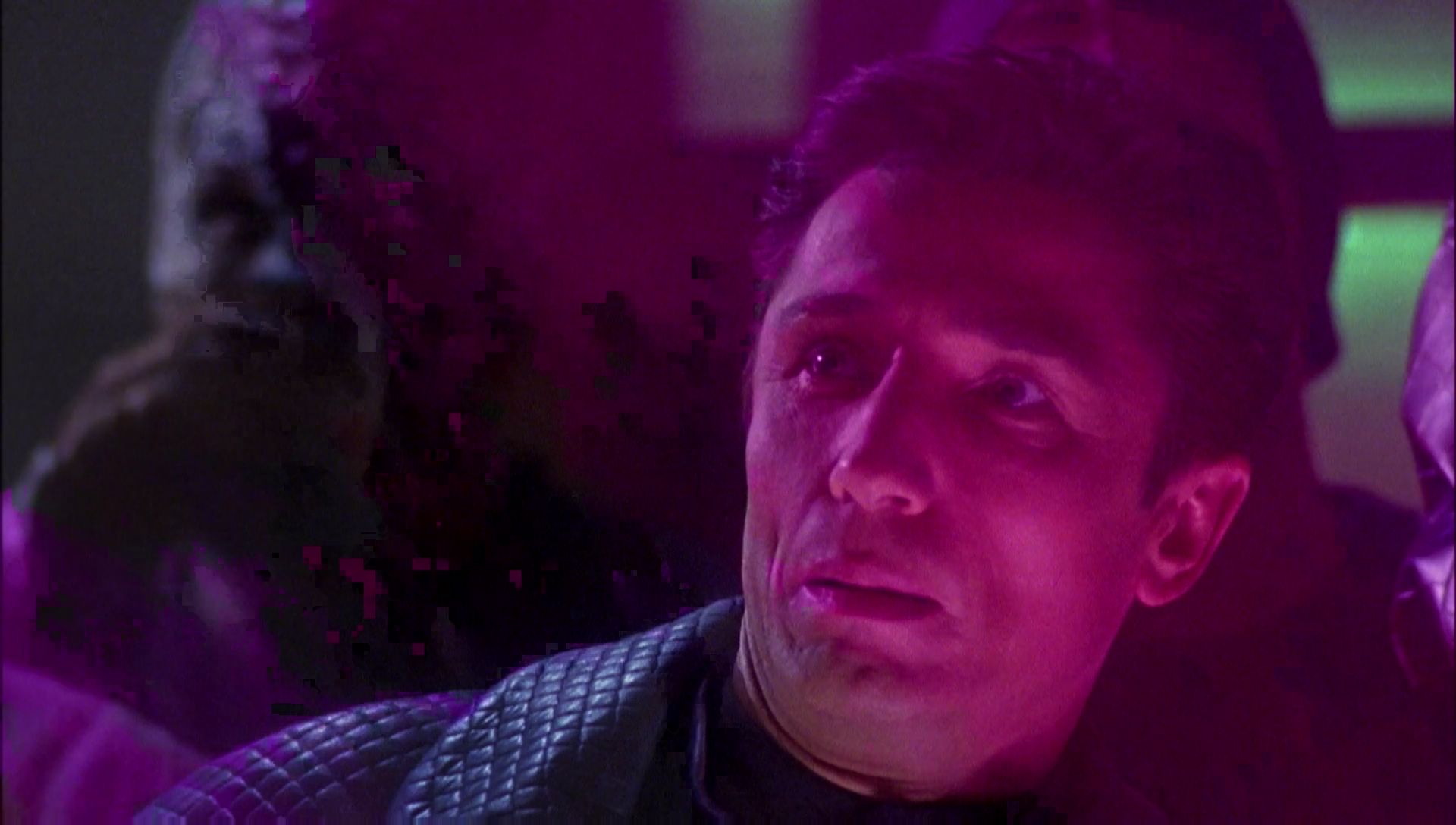 ariane179254_Enterprise_1x01-1x02_BrokenBow_2891.jpg
