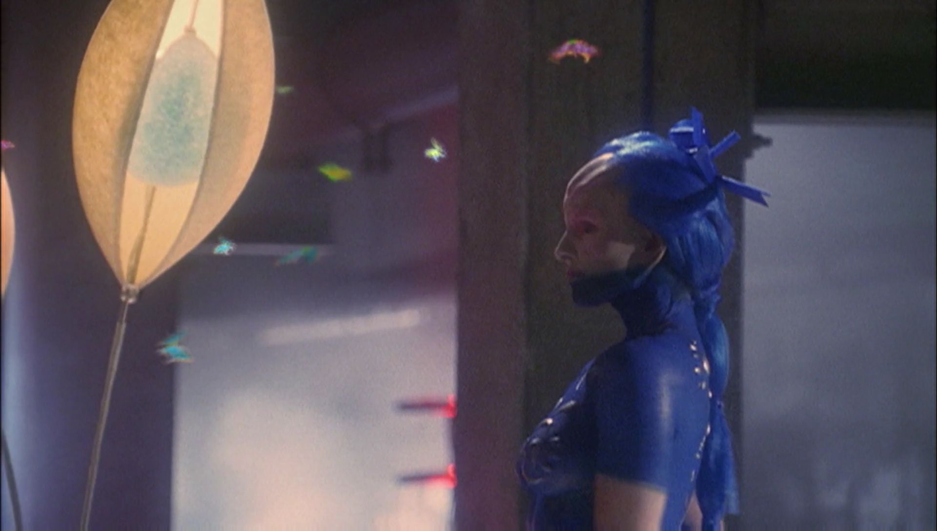 ariane179254_Enterprise_1x01-1x02_BrokenBow_2892.jpg