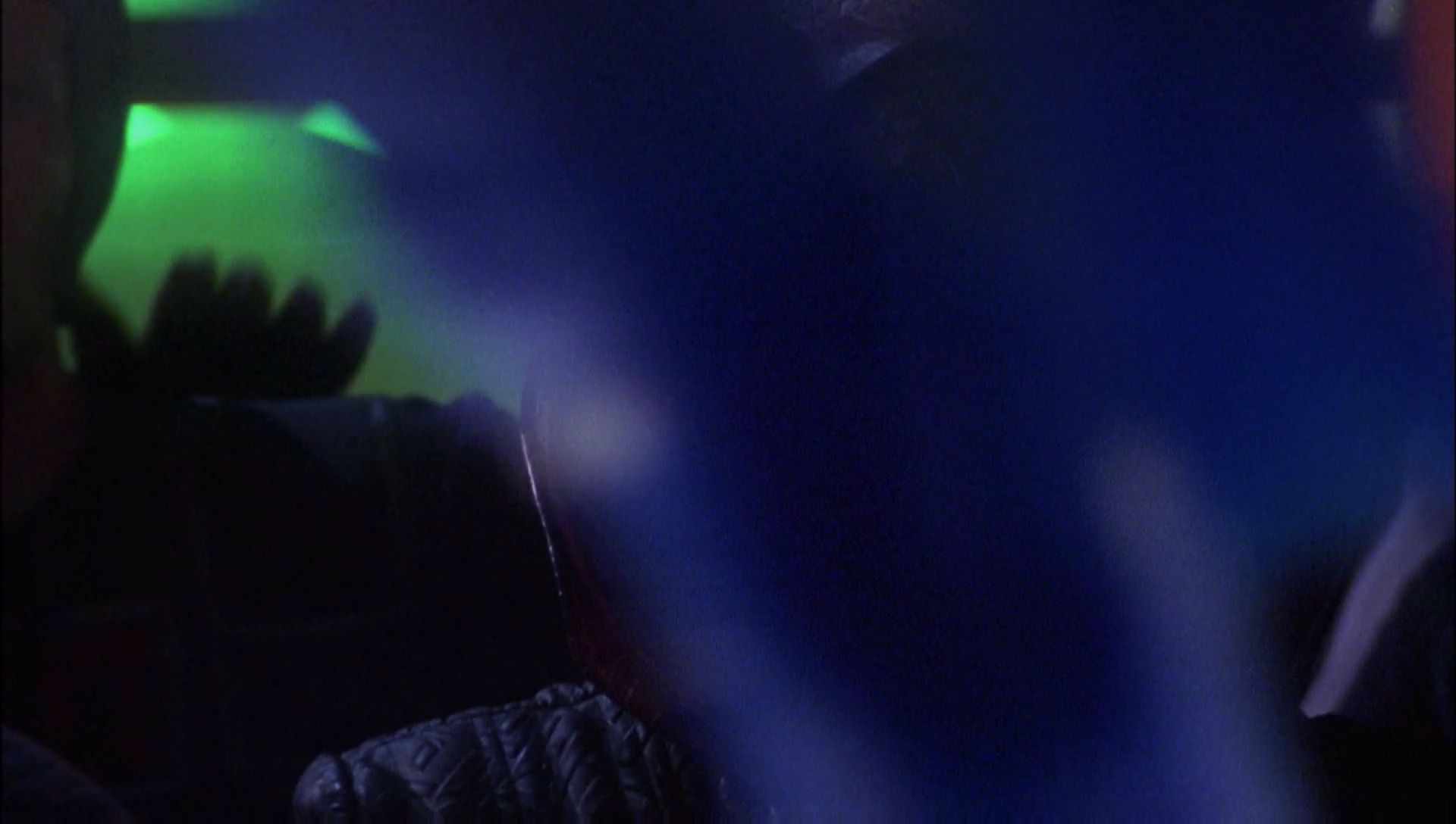 ariane179254_Enterprise_1x01-1x02_BrokenBow_2926.jpg