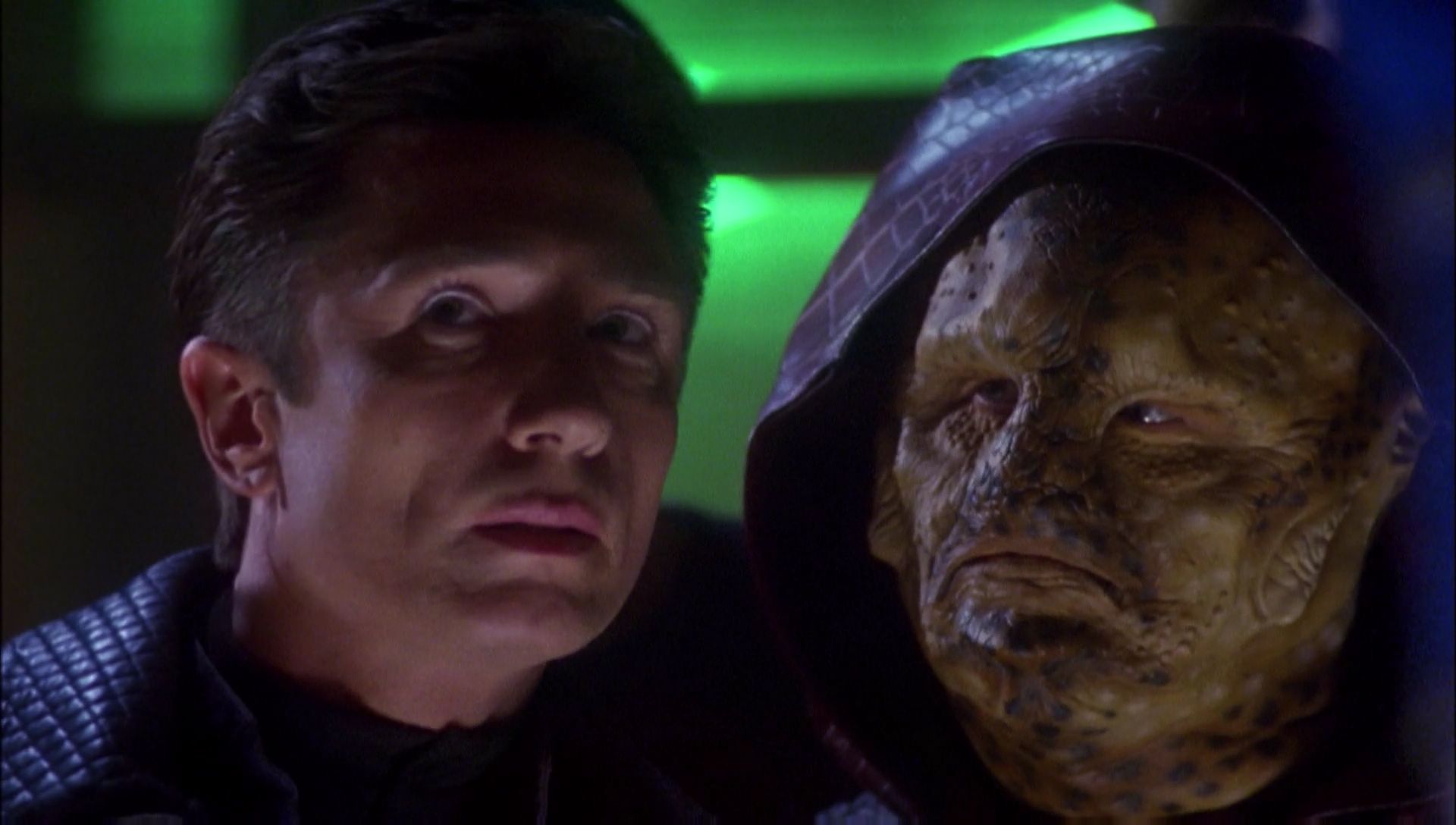 ariane179254_Enterprise_1x01-1x02_BrokenBow_2933.jpg