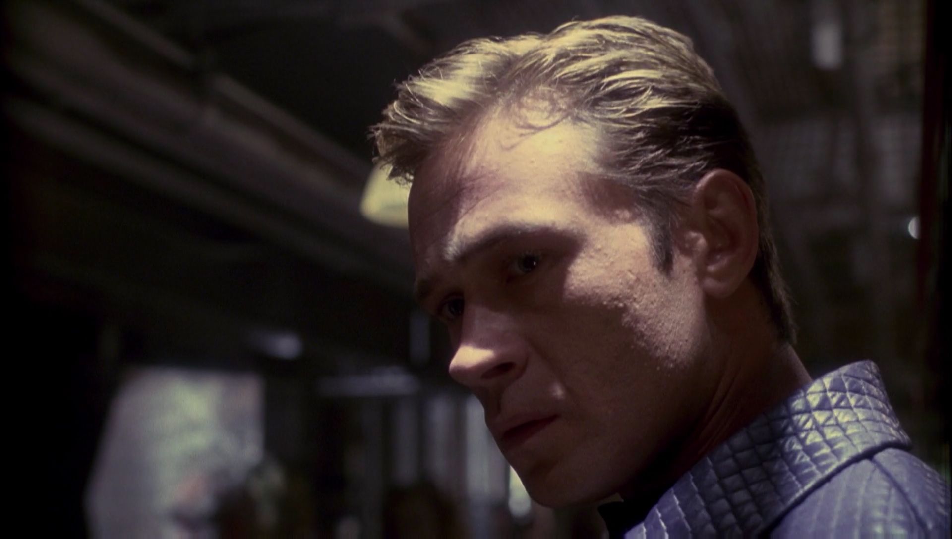 ariane179254_Enterprise_1x01-1x02_BrokenBow_2971.jpg