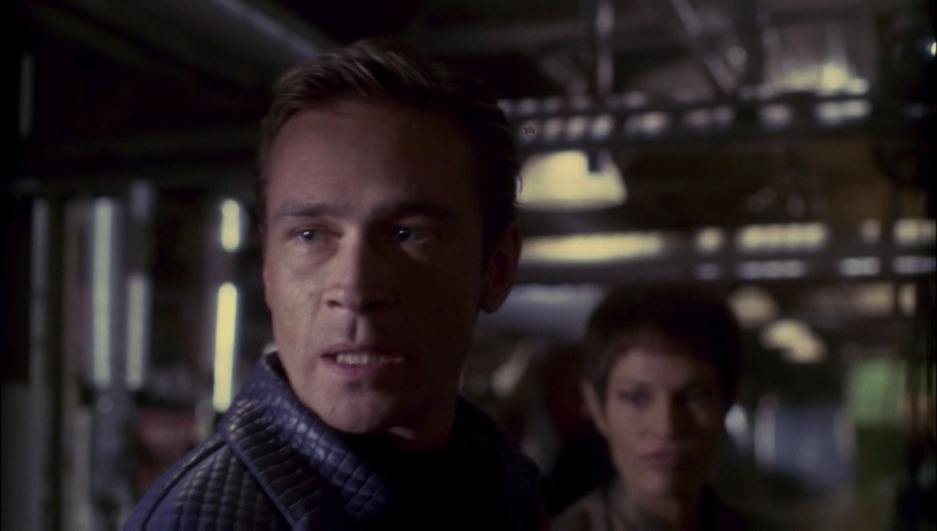 ariane179254_Enterprise_1x01-1x02_BrokenBow_3032.jpg