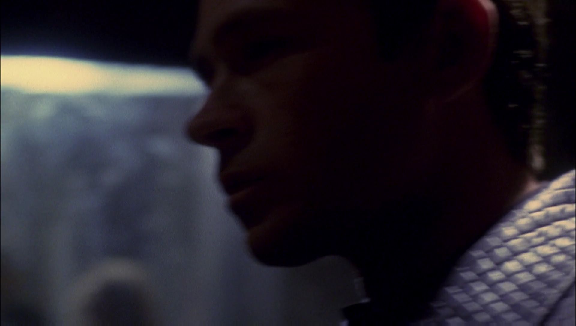 ariane179254_Enterprise_1x01-1x02_BrokenBow_3064.jpg