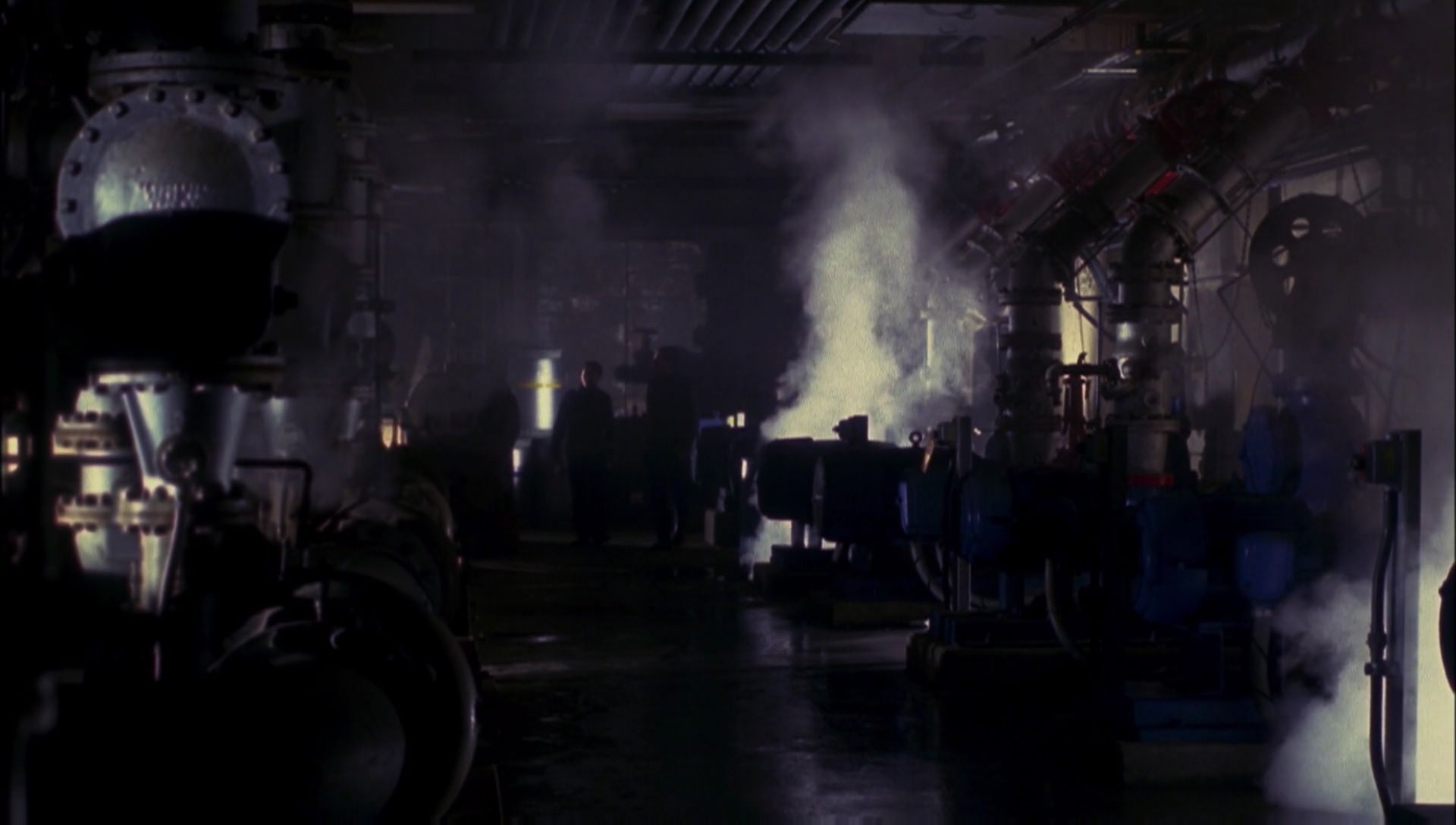 ariane179254_Enterprise_1x01-1x02_BrokenBow_3073.jpg