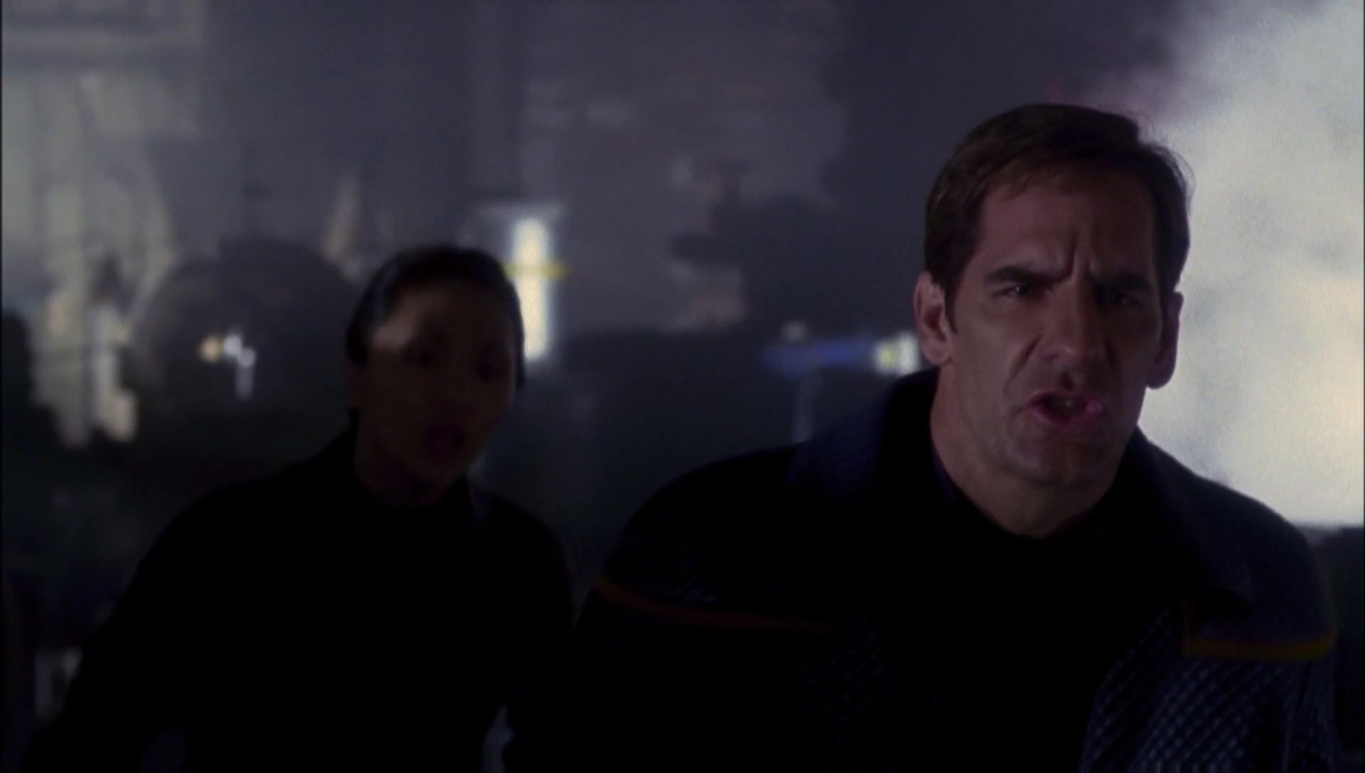 ariane179254_Enterprise_1x01-1x02_BrokenBow_3093.jpg