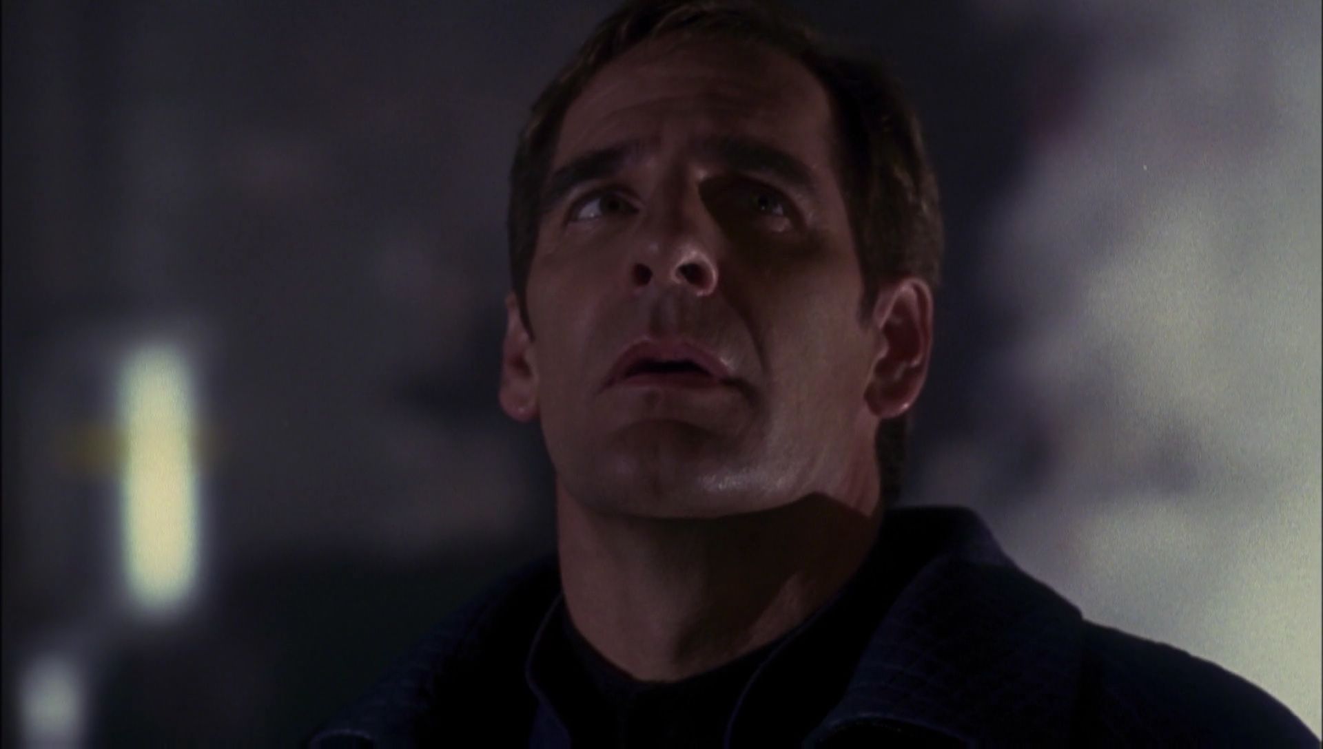 ariane179254_Enterprise_1x01-1x02_BrokenBow_3121.jpg