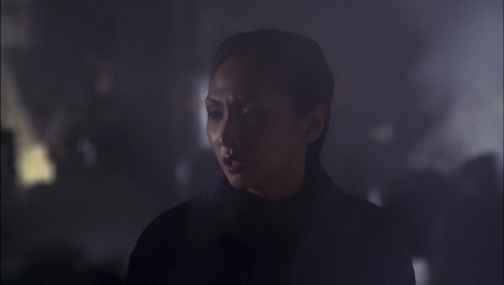 ariane179254_Enterprise_1x01-1x02_BrokenBow_3144.jpg