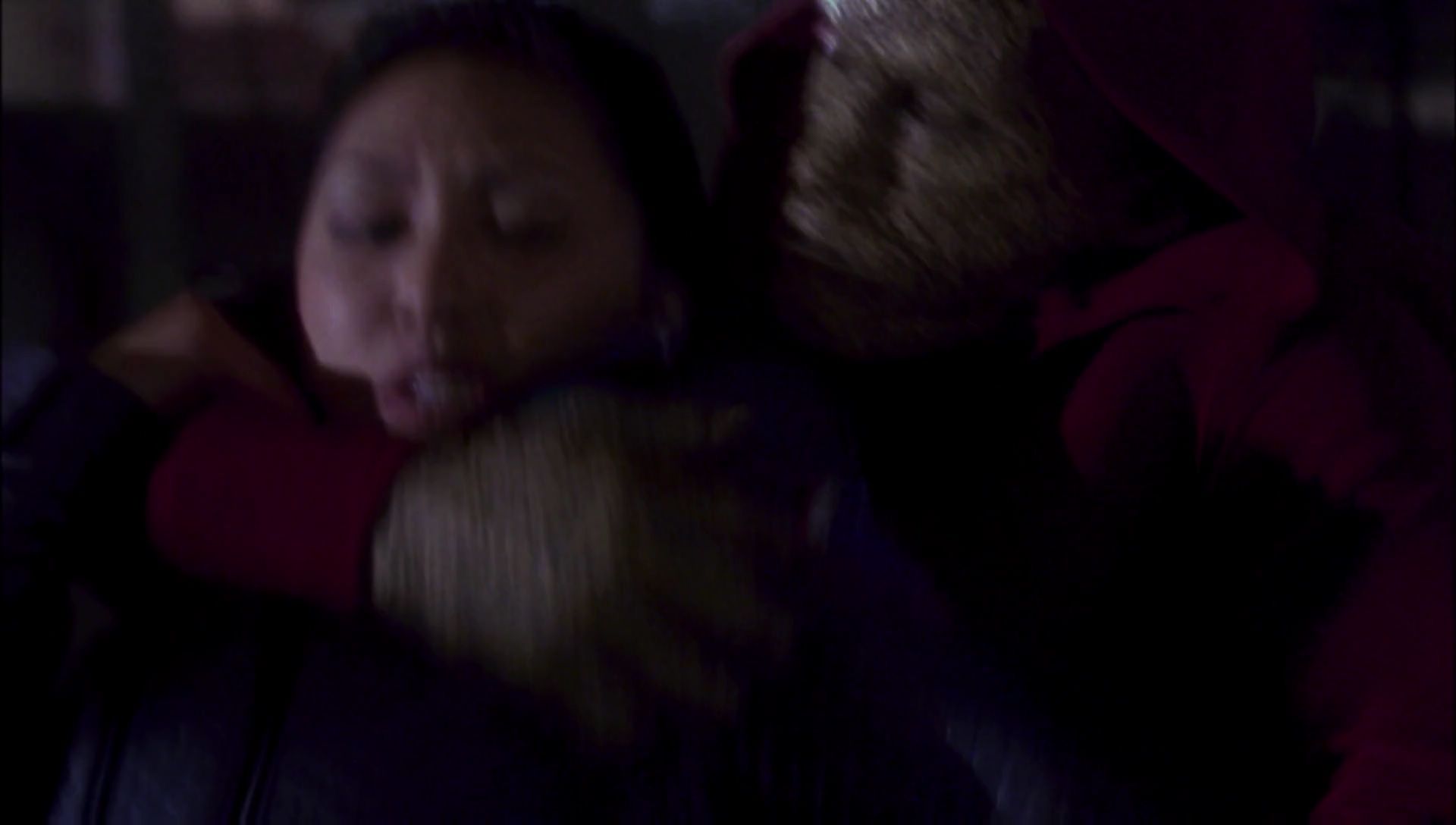 ariane179254_Enterprise_1x01-1x02_BrokenBow_3148.jpg