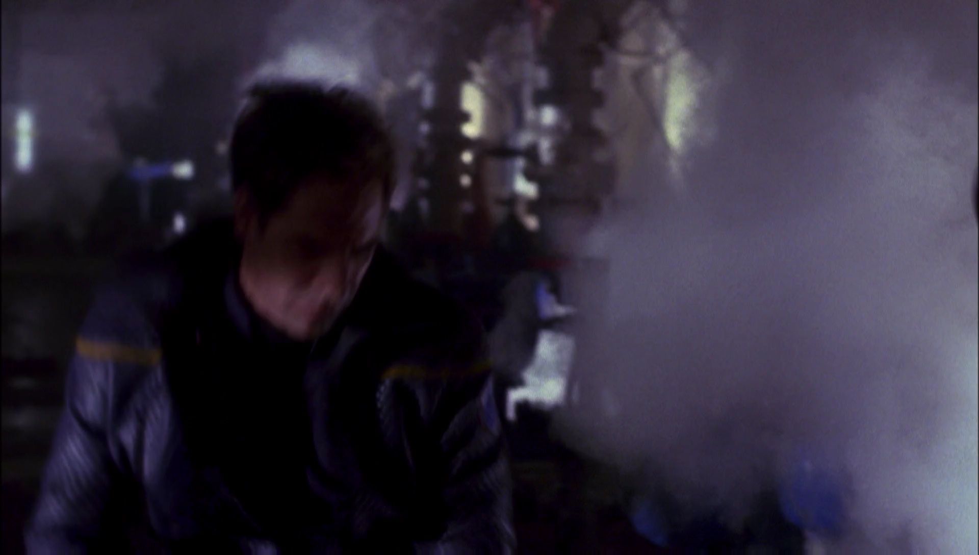 ariane179254_Enterprise_1x01-1x02_BrokenBow_3154.jpg