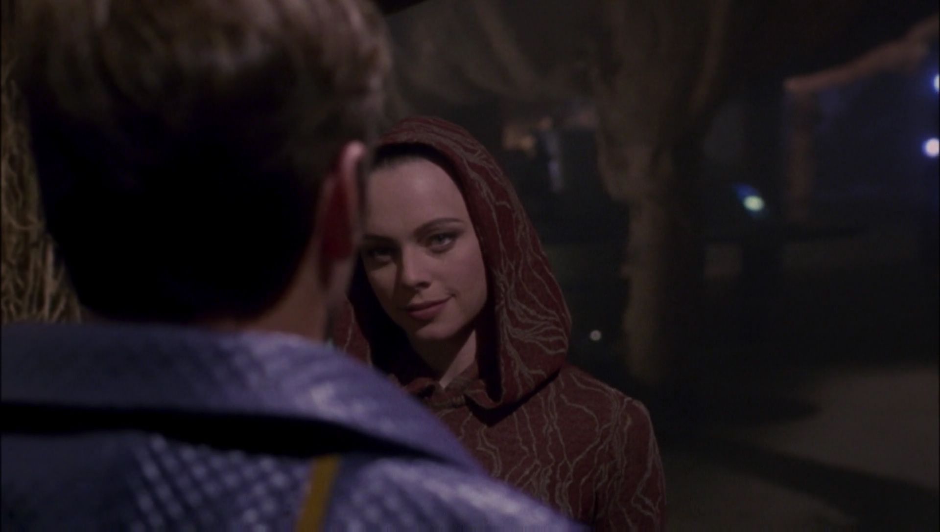 ariane179254_Enterprise_1x01-1x02_BrokenBow_3245.jpg