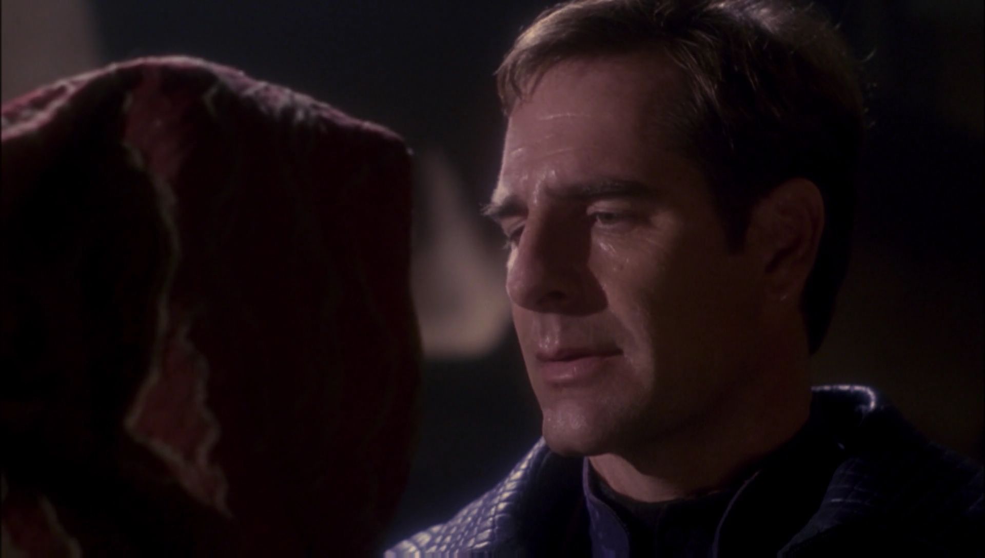 ariane179254_Enterprise_1x01-1x02_BrokenBow_3261.jpg