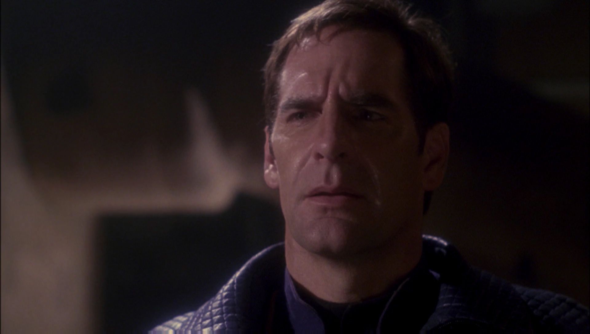 ariane179254_Enterprise_1x01-1x02_BrokenBow_3307.jpg
