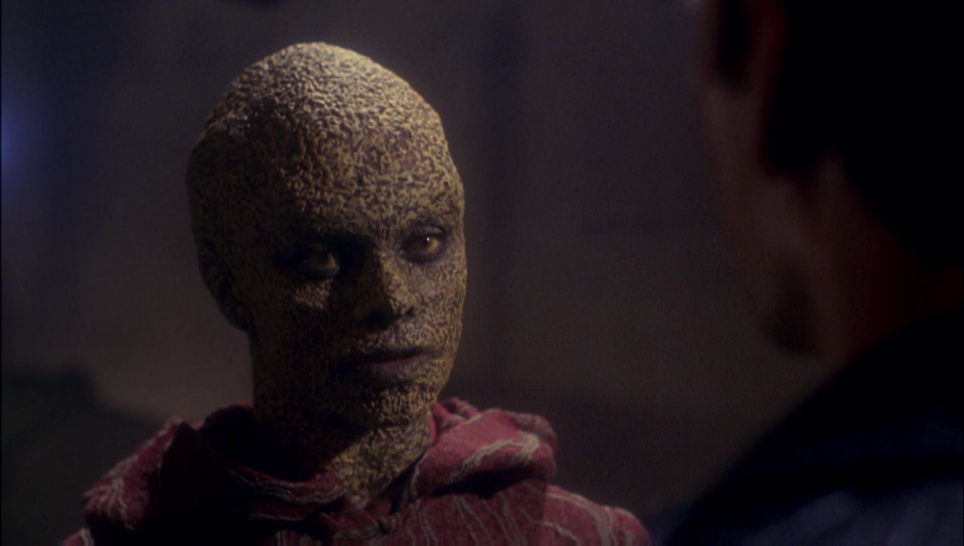 ariane179254_Enterprise_1x01-1x02_BrokenBow_3310.jpg