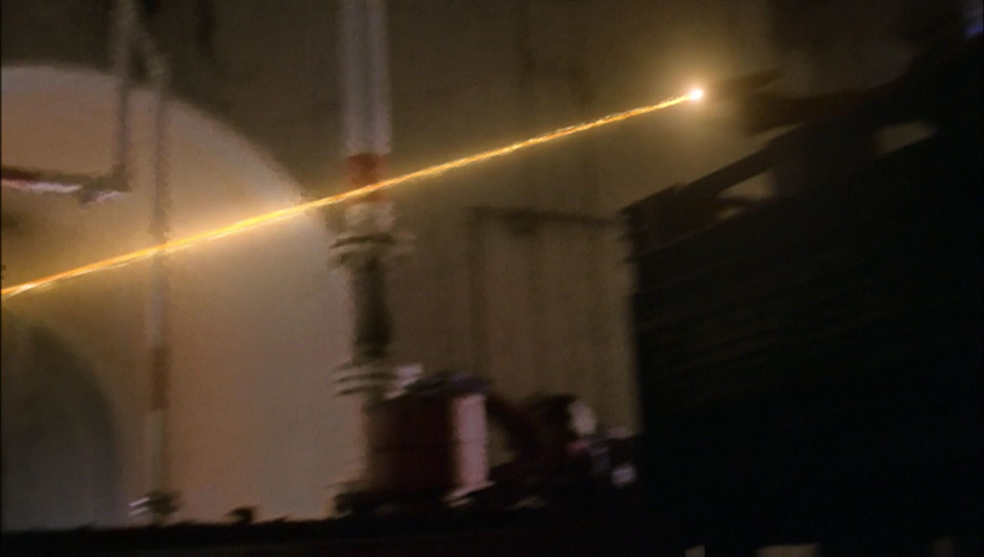 ariane179254_Enterprise_1x01-1x02_BrokenBow_3393.jpg