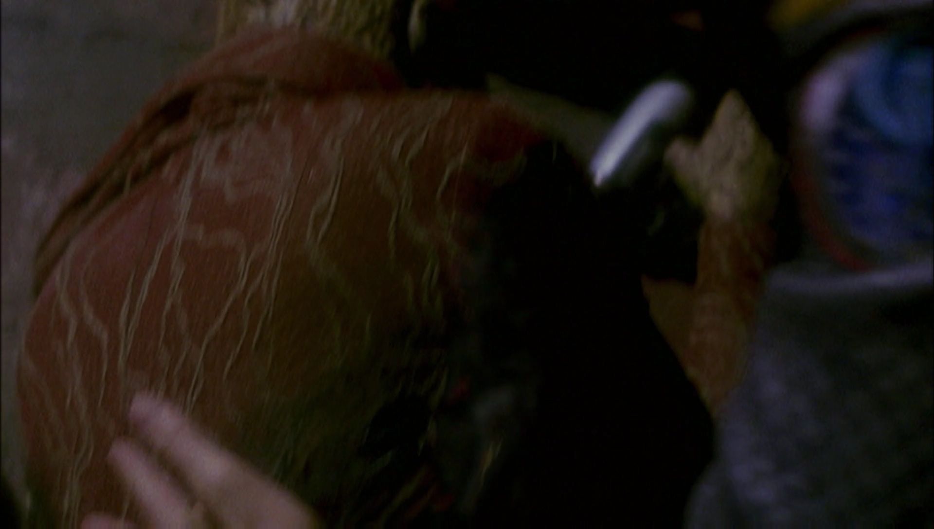 ariane179254_Enterprise_1x01-1x02_BrokenBow_3471.jpg