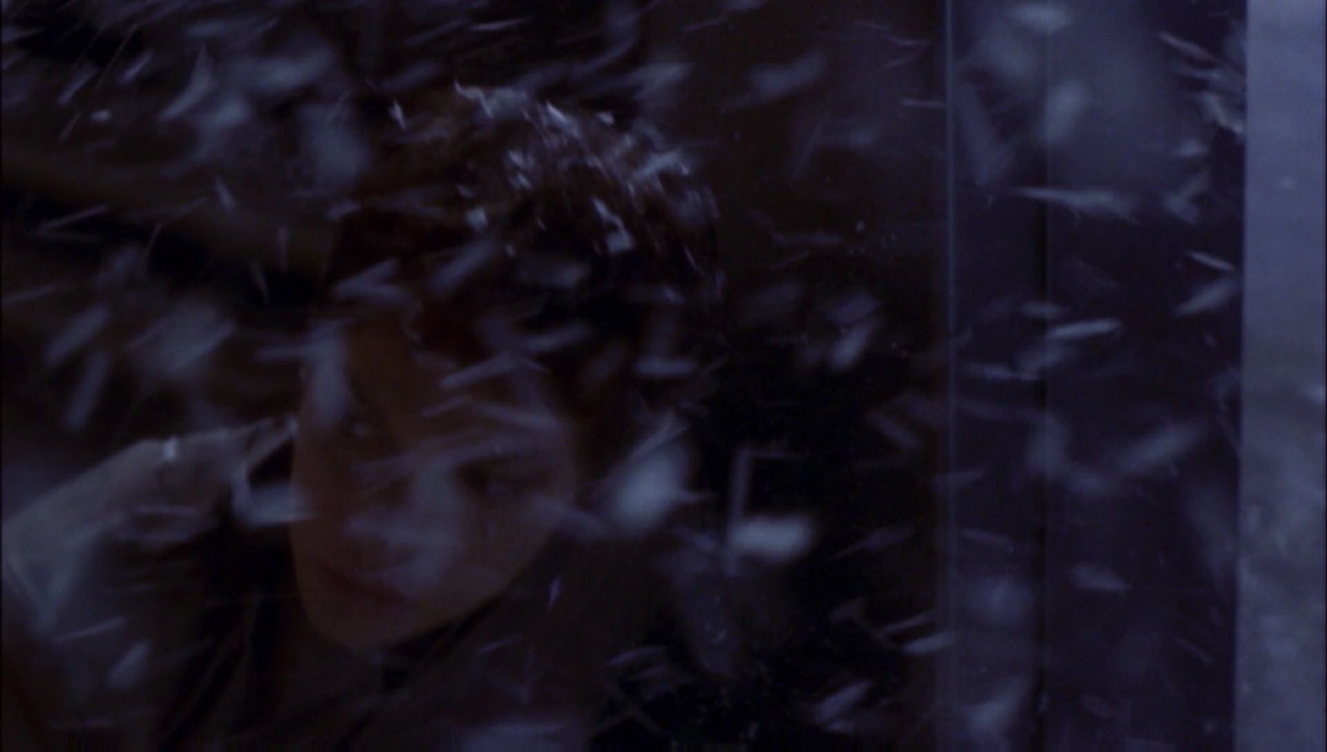 ariane179254_Enterprise_1x01-1x02_BrokenBow_3569.jpg