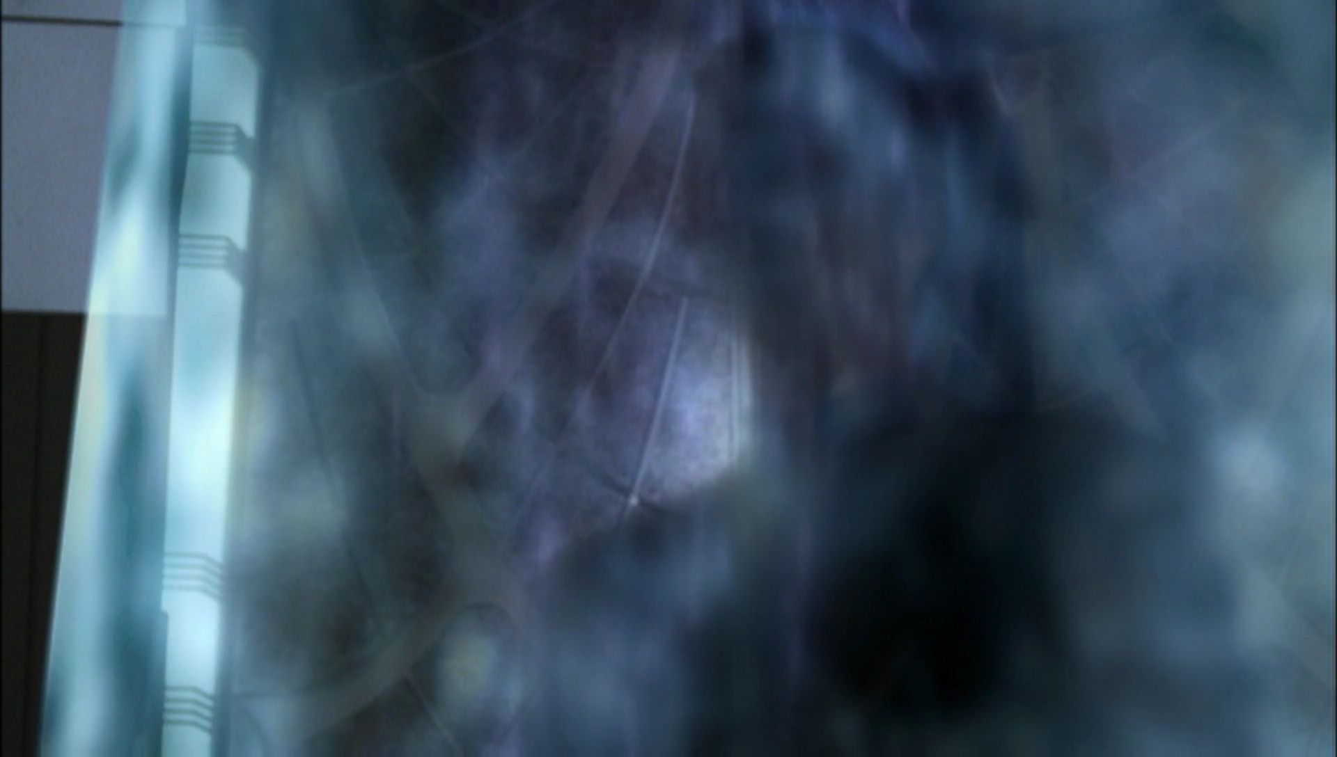 ariane179254_Enterprise_1x01-1x02_BrokenBow_4371.jpg