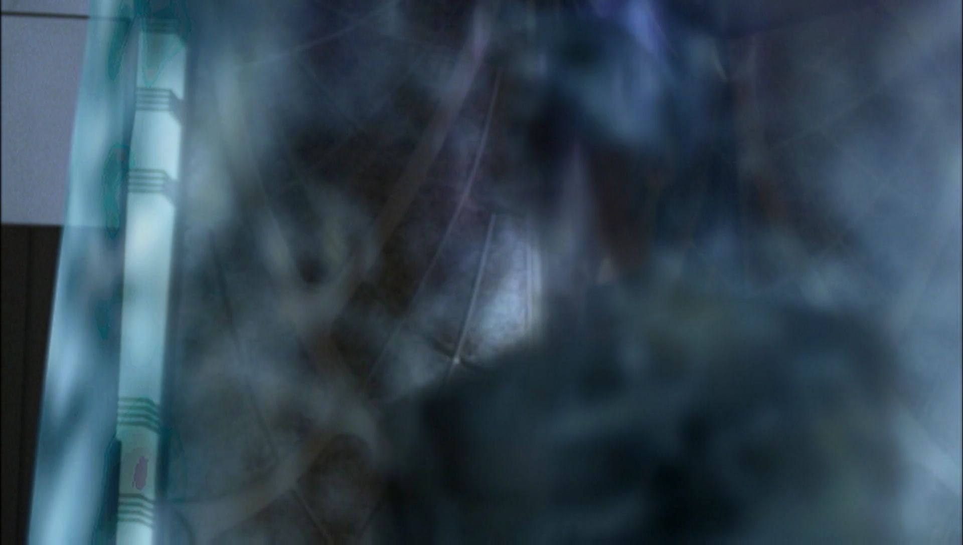 ariane179254_Enterprise_1x01-1x02_BrokenBow_4374.jpg