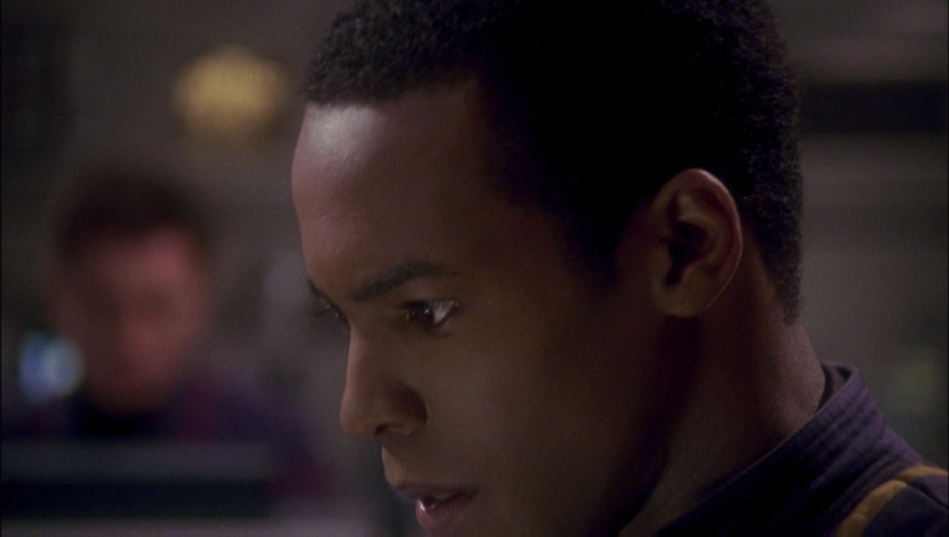 ariane179254_Enterprise_1x01-1x02_BrokenBow_4398.jpg
