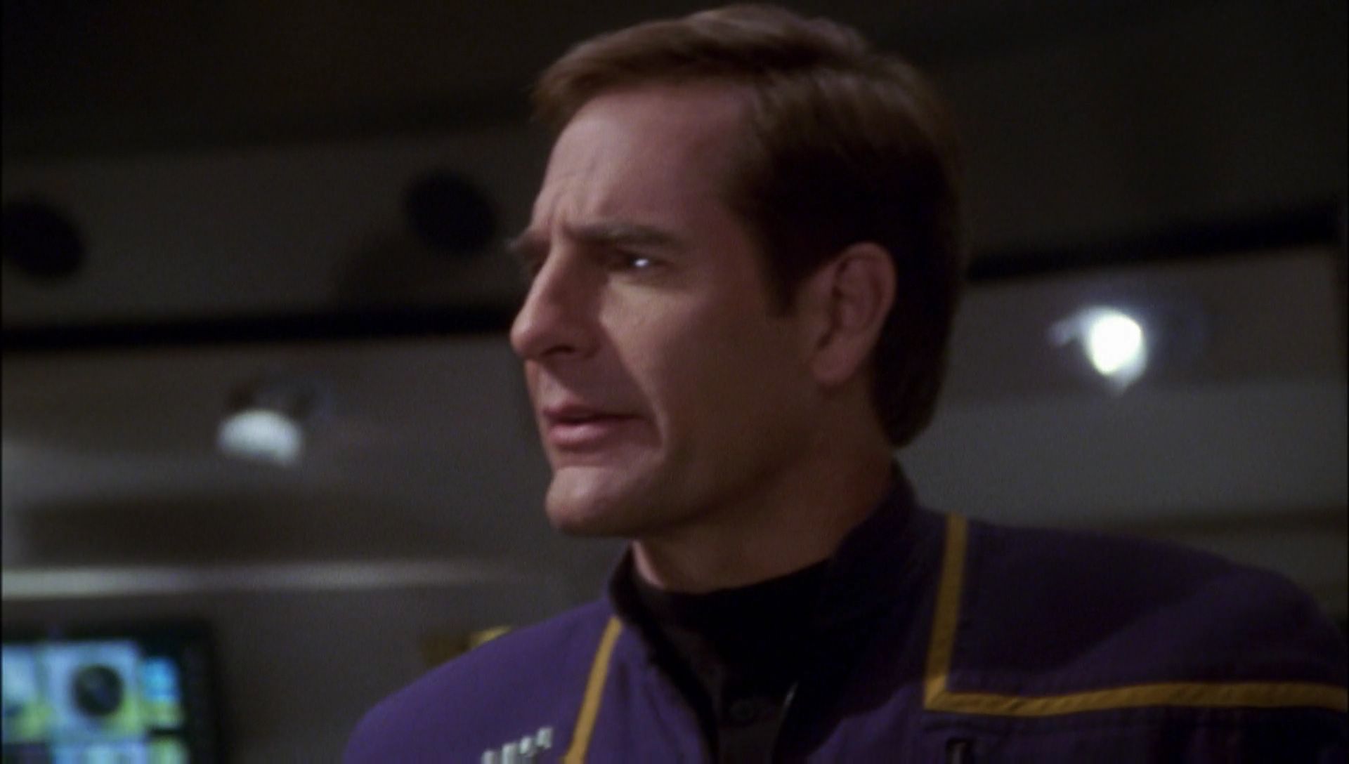 ariane179254_Enterprise_1x01-1x02_BrokenBow_4551.jpg