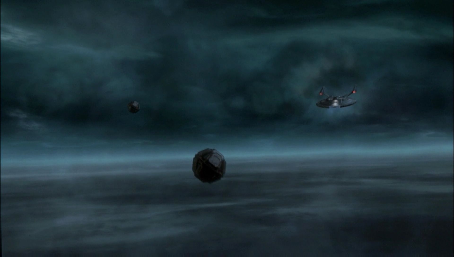 ariane179254_Enterprise_1x01-1x02_BrokenBow_4569.jpg