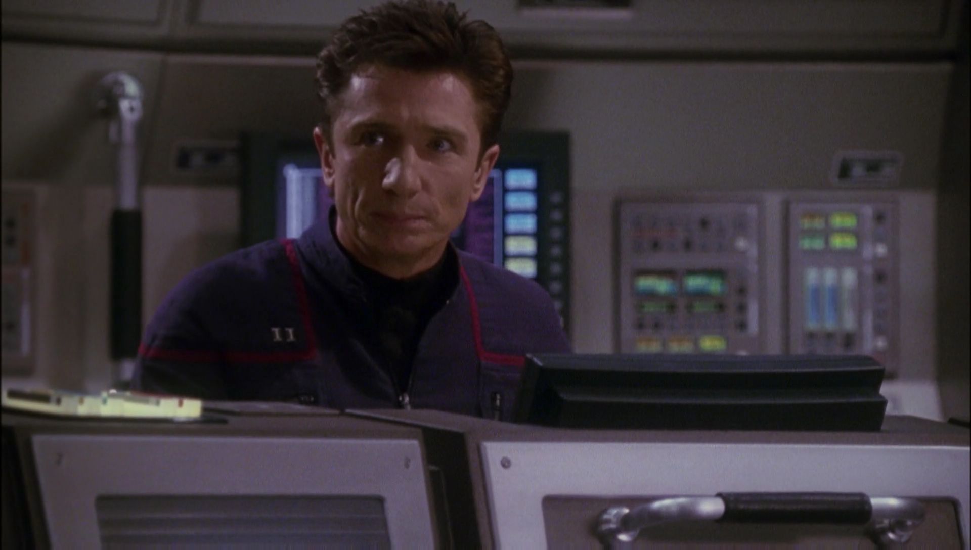 ariane179254_Enterprise_1x01-1x02_BrokenBow_4586.jpg