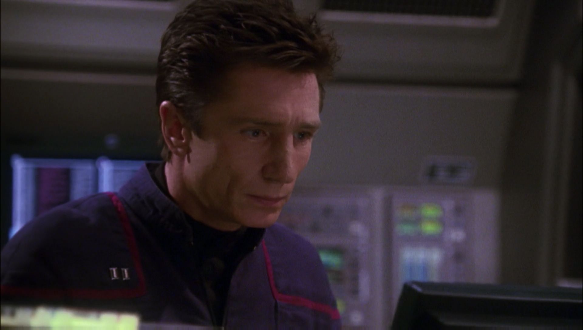 ariane179254_Enterprise_1x01-1x02_BrokenBow_4612.jpg
